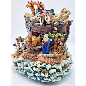 NOAH'S ARK-MUSIC BOX-Animals-Moving Parts-Unique Item-Bible-Child-Resin
